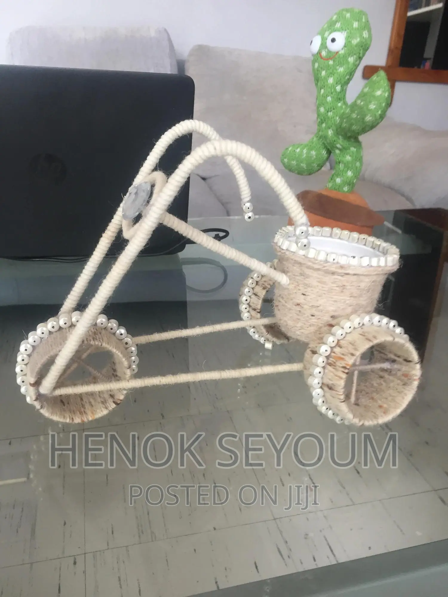 Vase, Plant Holder, or Pen and Key Chain Holder