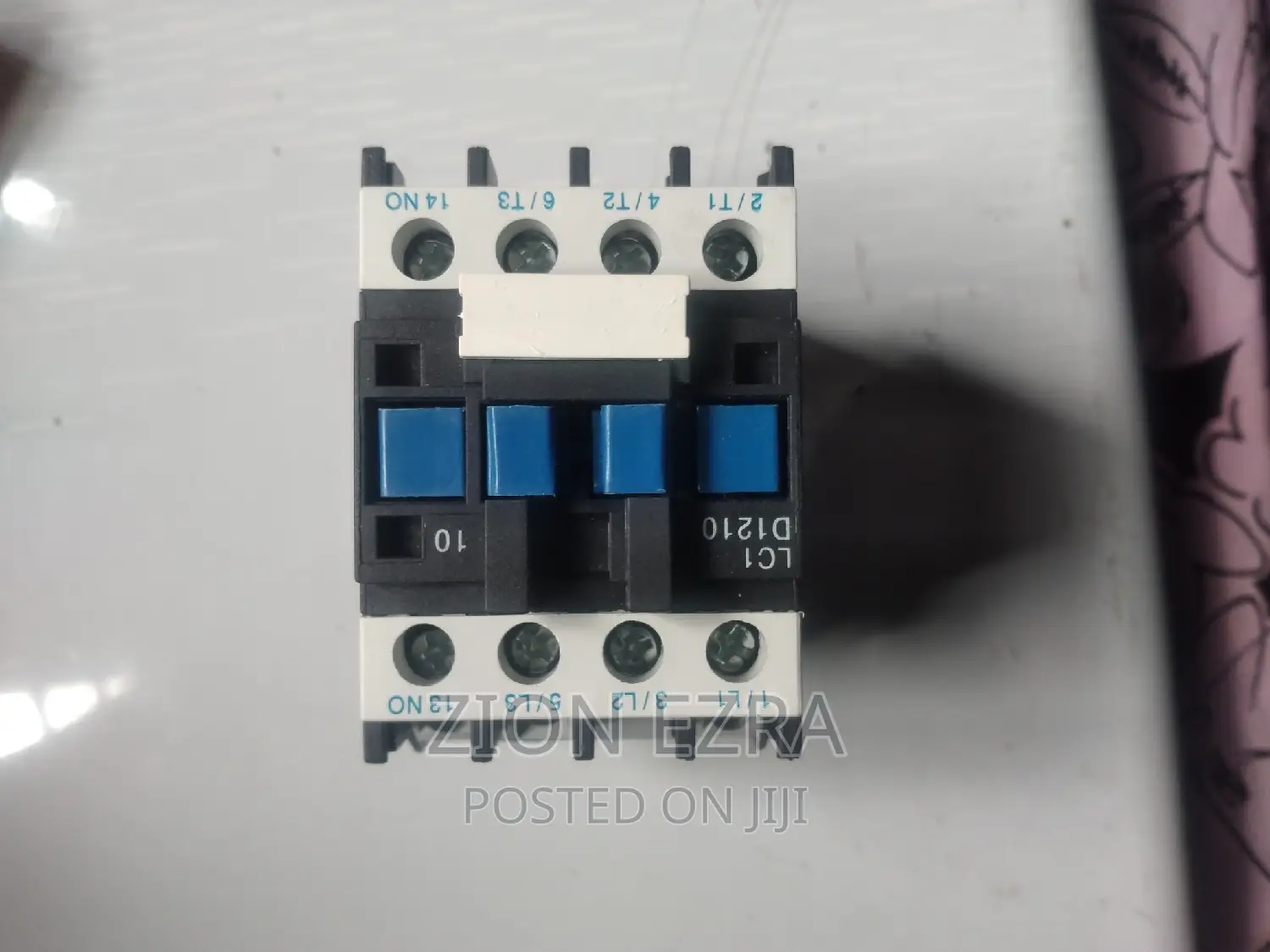 ኮንታክተር /Contactor/