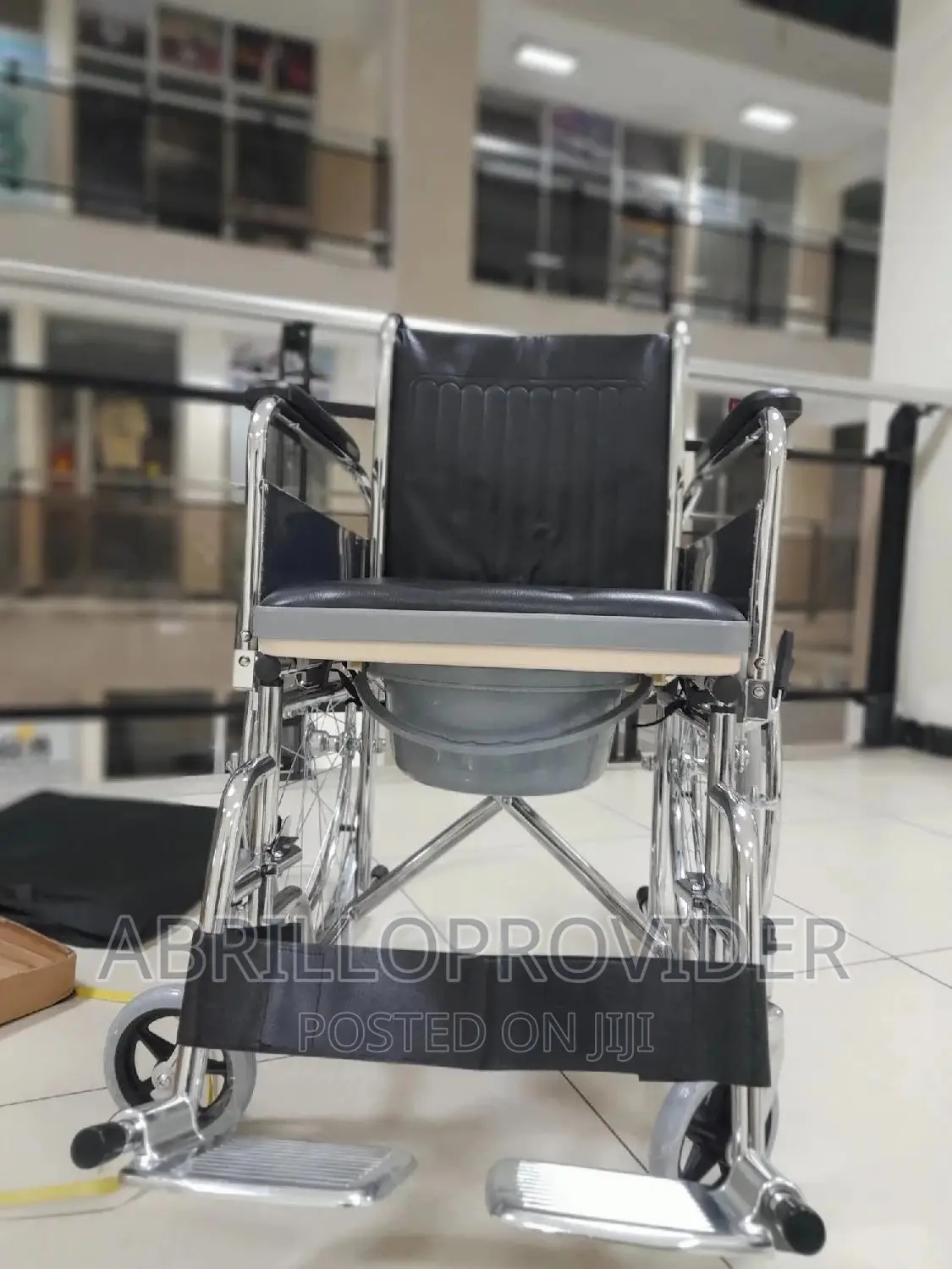 Toilet Pan Wheelchair/Wheelchair/Wheelchair/Wheelchair/Wheel