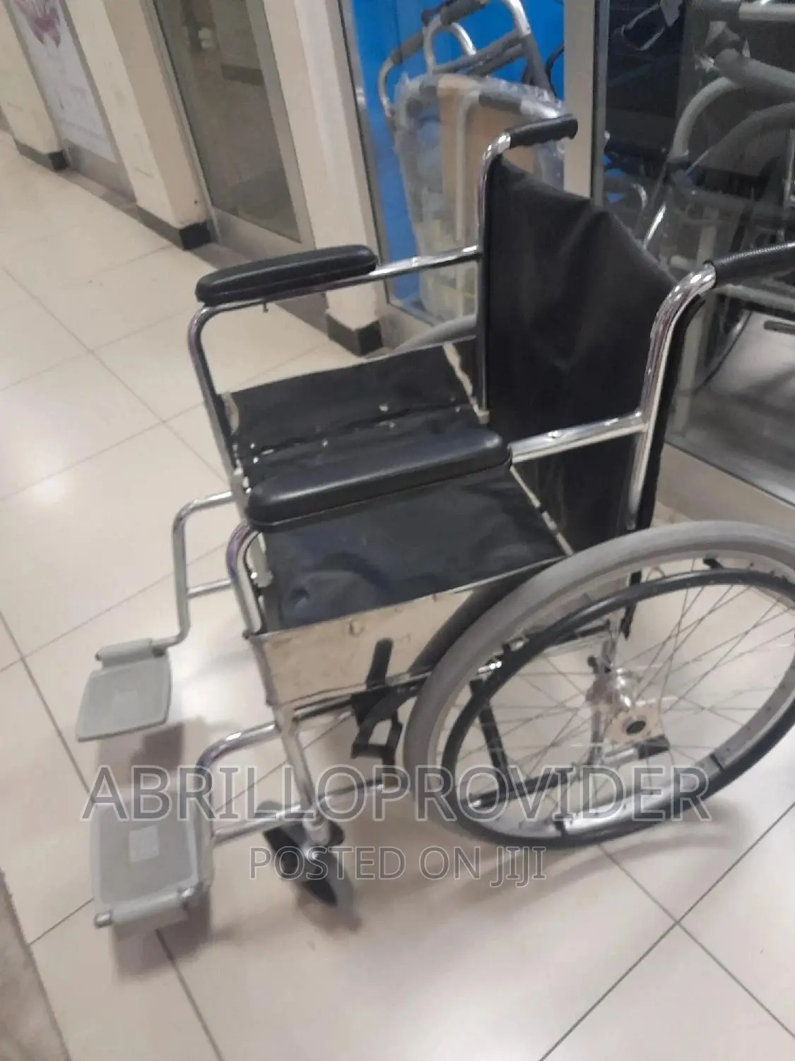 Used Wheelchair/Foldable Wheelchair/Wheelchair/Wheelchair