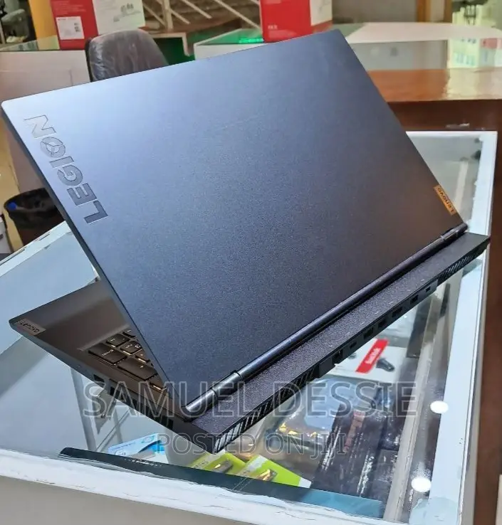 New Laptop Lenovo Legion 5 16GB Intel Core I7 SSD 512GB