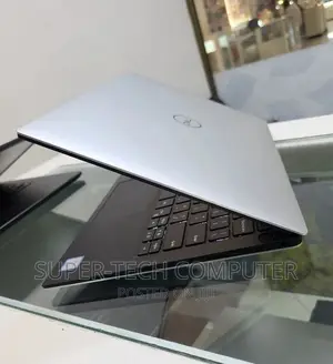 New Laptop Dell XPS 13 16GB Intel Core I7 SSD 512GB