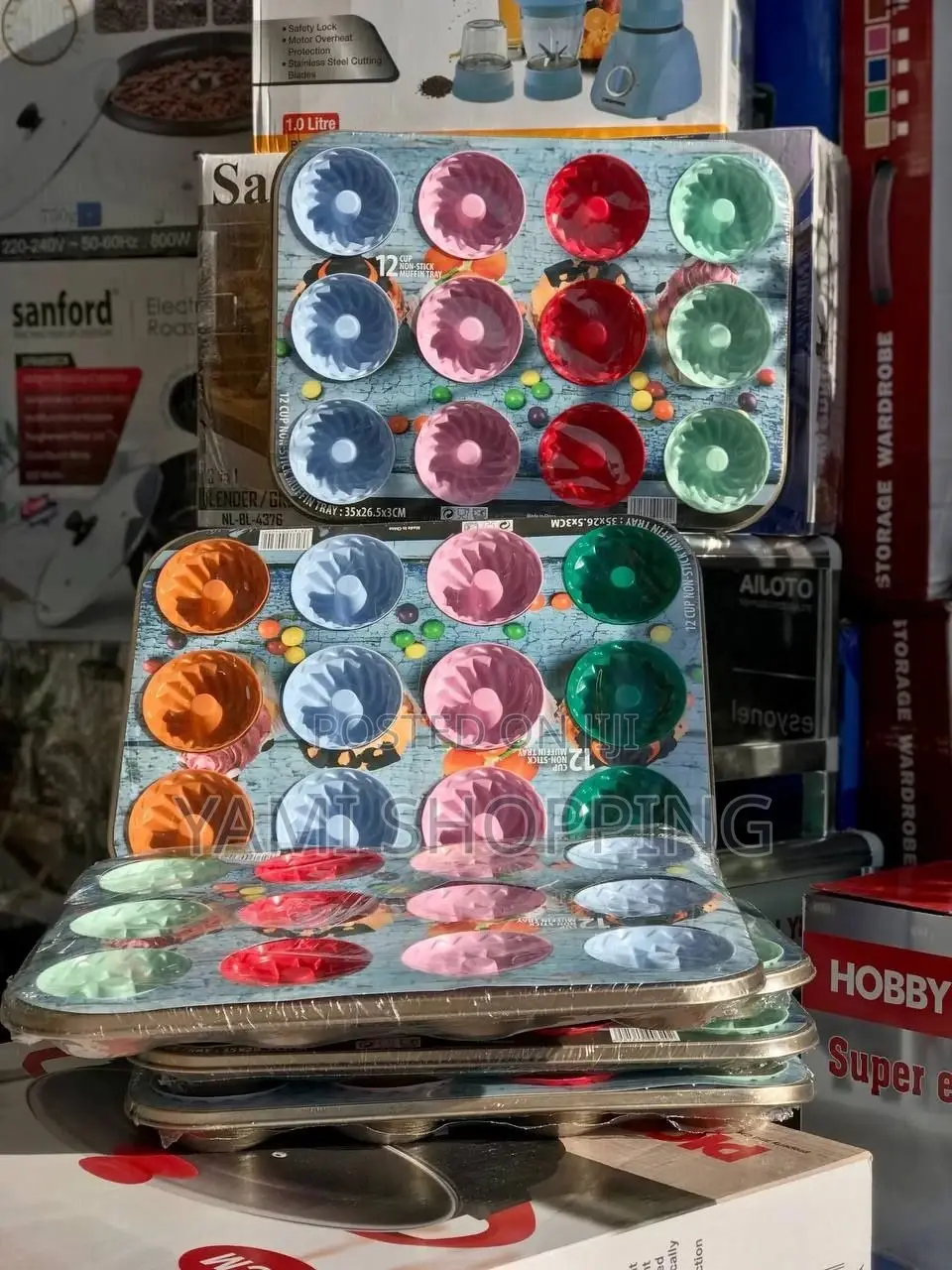 12 Cup Non-Stick Muffin Tray