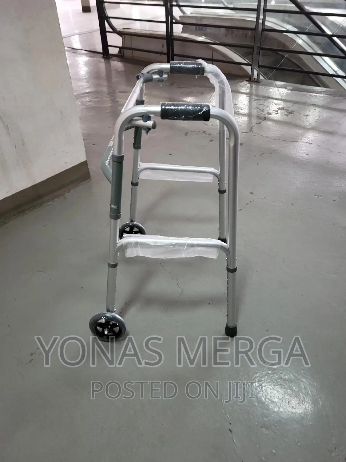 Equipped Walker/Walker/Walker/Walker/Walker/Walker/Walker/