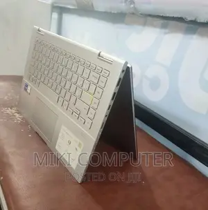 New Laptop Asus VivoBook 15 X505BA 8GB Intel Core I5 SSD 512GB