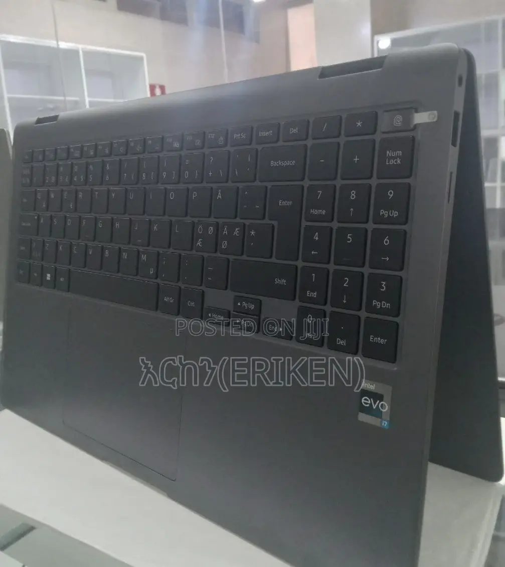 New Laptop Samsung Galaxy Book 2 16GB Intel Core I7 SSD 512GB