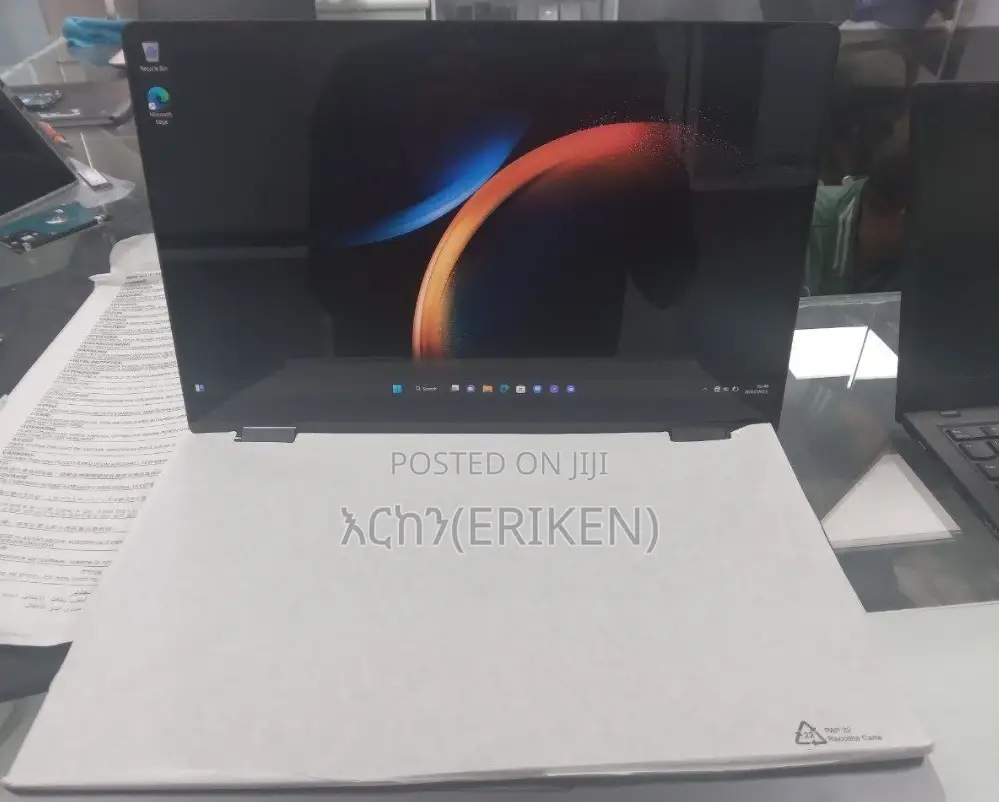 New Laptop Samsung Galaxy Book 2 16GB Intel Core I7 SSD 512GB