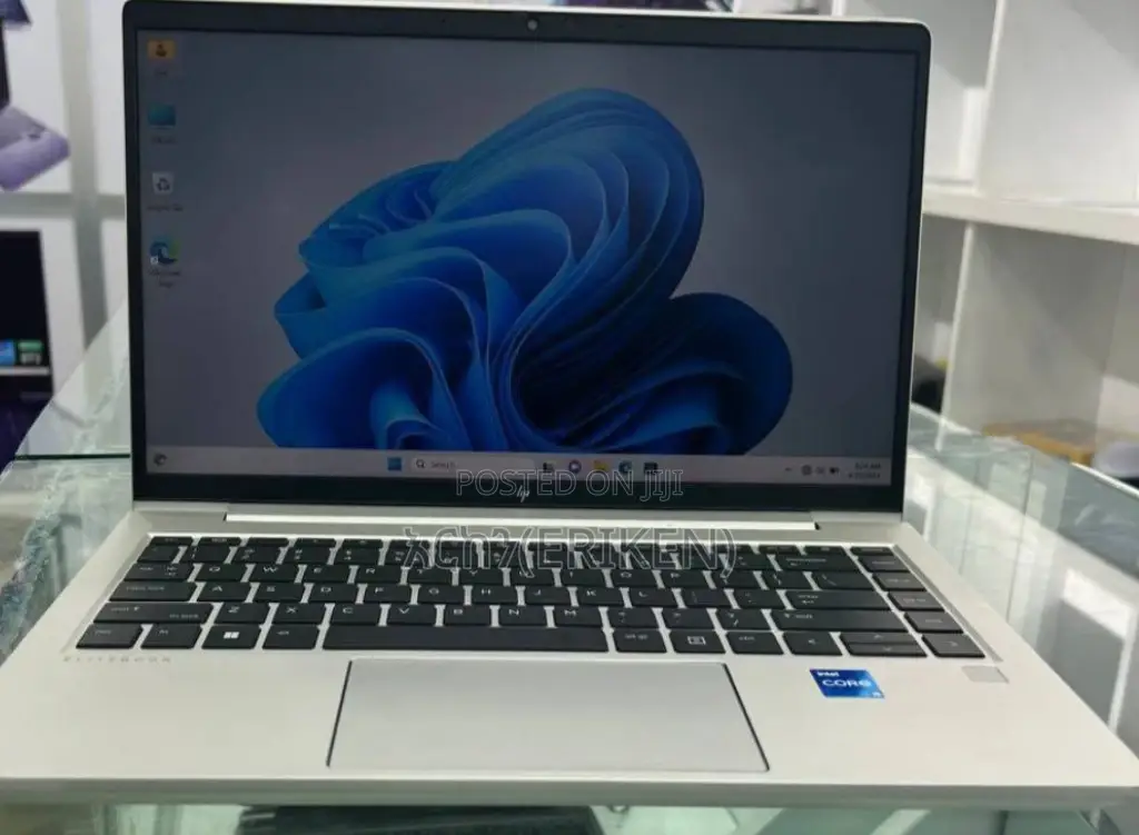 New Laptop HP EliteBook 840 G8 16GB Intel Core I7 SSD 512GB