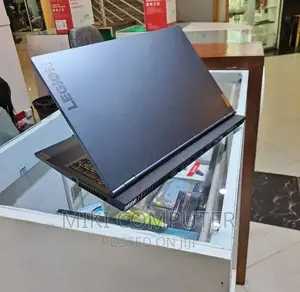 New Laptop Lenovo Legion 5 16GB Intel Core I7 SSD 512GB