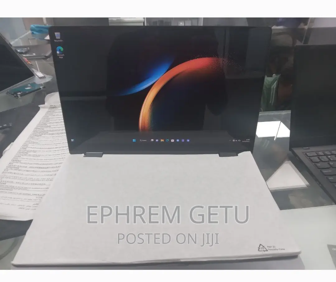 New Laptop Samsung NP-X360 16GB Intel Core I7 SSD 512GB