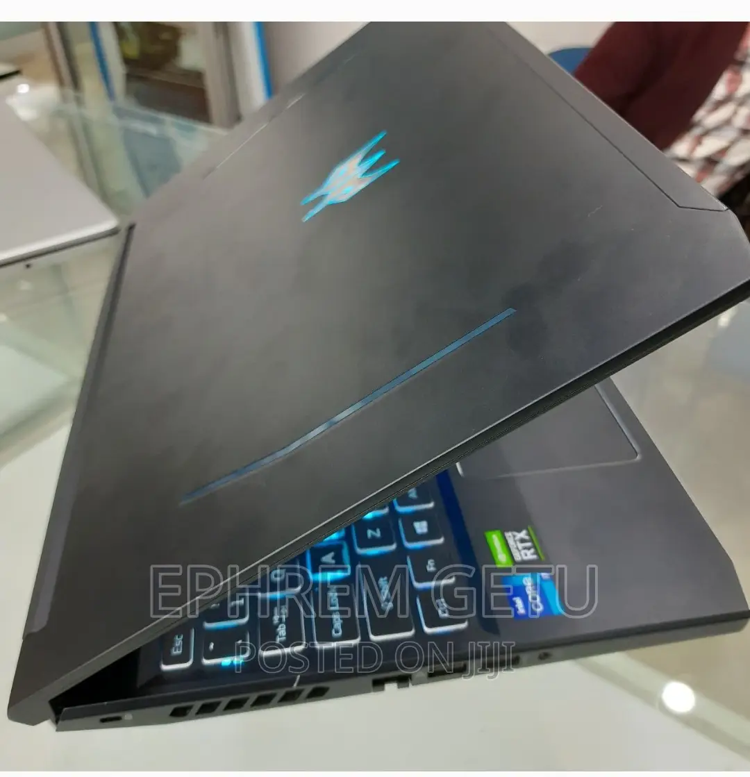 New Laptop Acer Predator Helios 300 16GB Intel Core I7 SSD 512GB