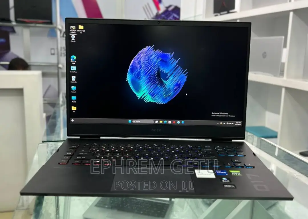 New Laptop HP Omen 17 16GB Intel Core I7 SSD 1T