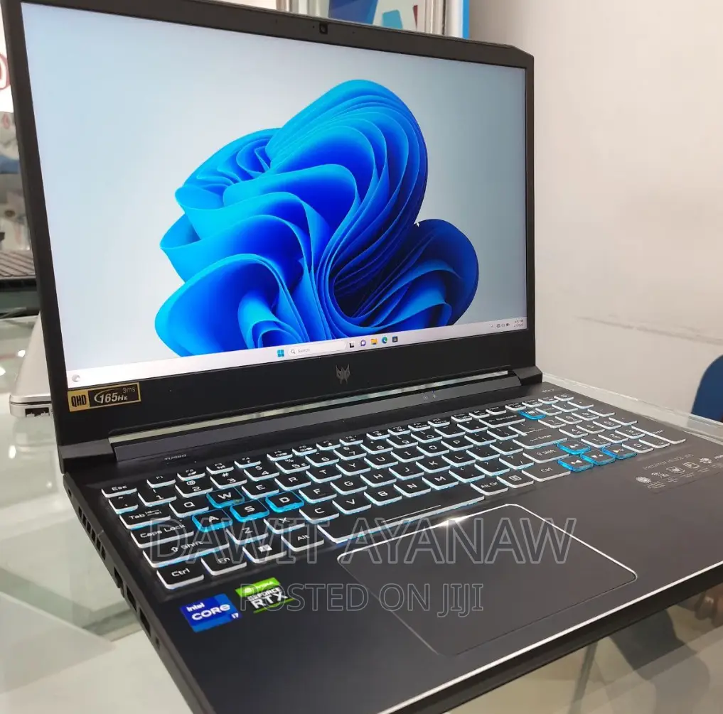 New Laptop Acer 16GB Intel Core I7 SSD 512GB