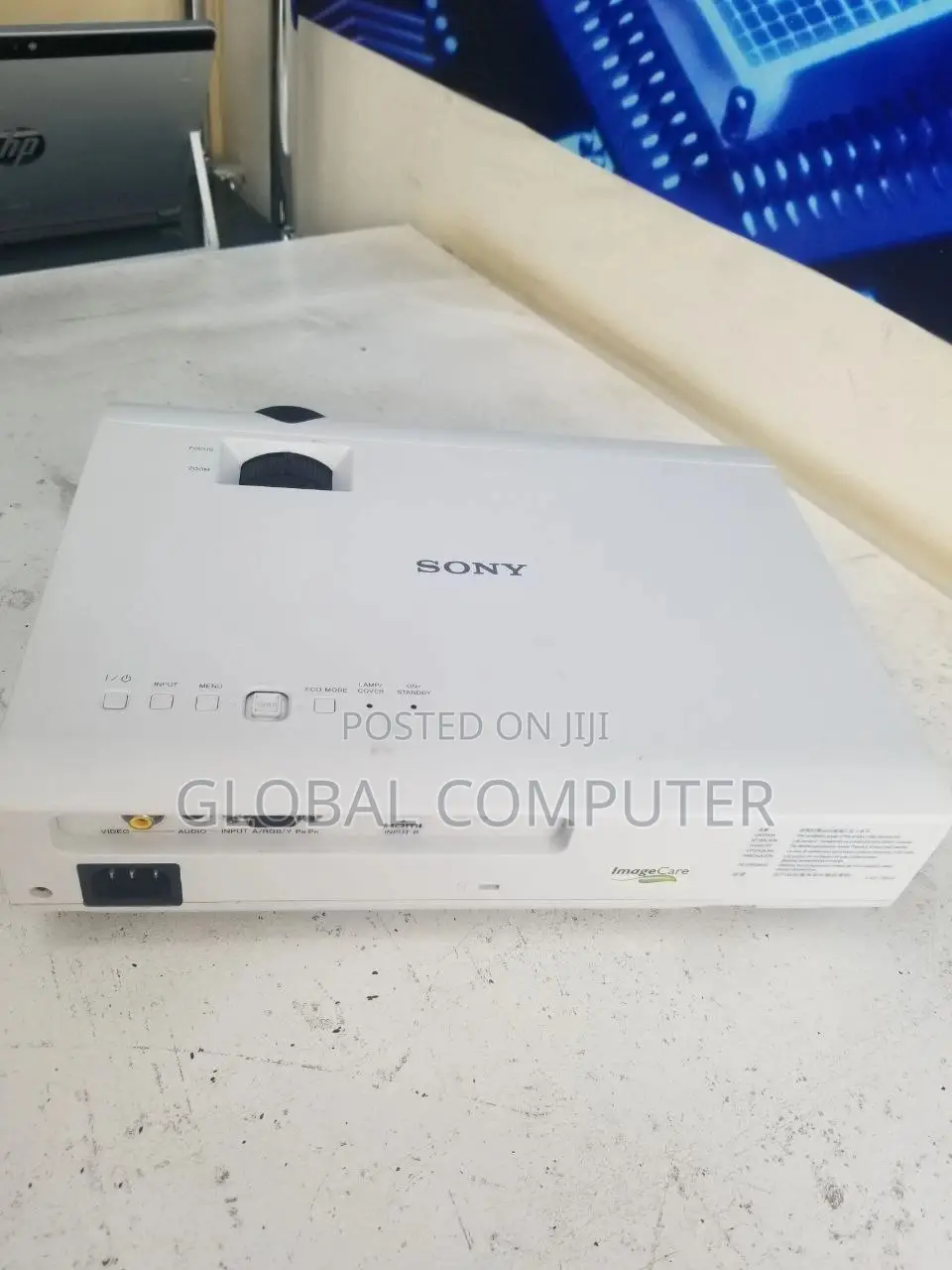 Brand New EPSON Projector Dx 100 Model