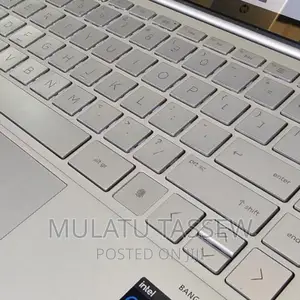 New Laptop HP Envy X360 8GB Intel Core I5 SSD 512GB