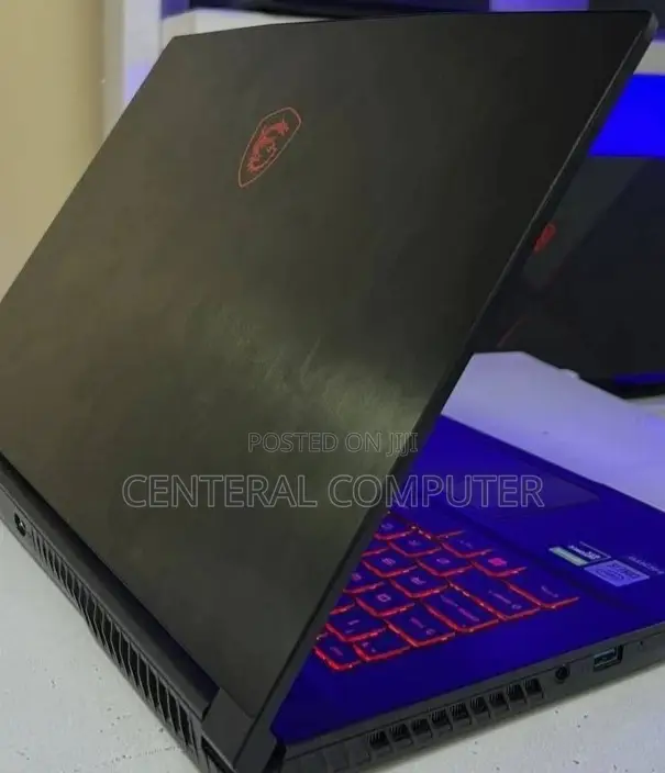 New Laptop MSI GF63 8GB Intel Core I5 SSD 512GB