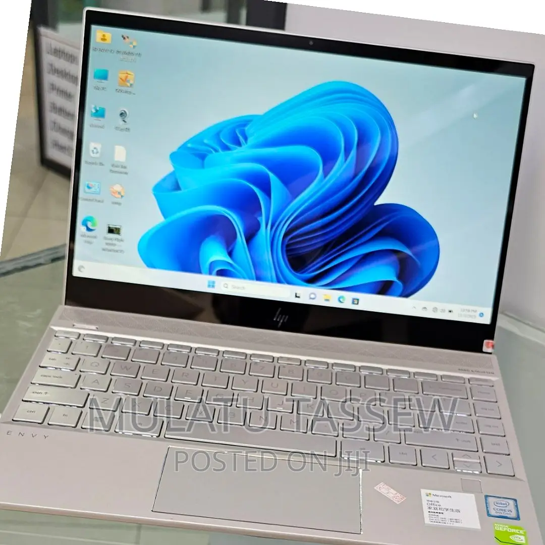 New Laptop HP Envy X360 8GB Intel Core I5 SSD 512GB
