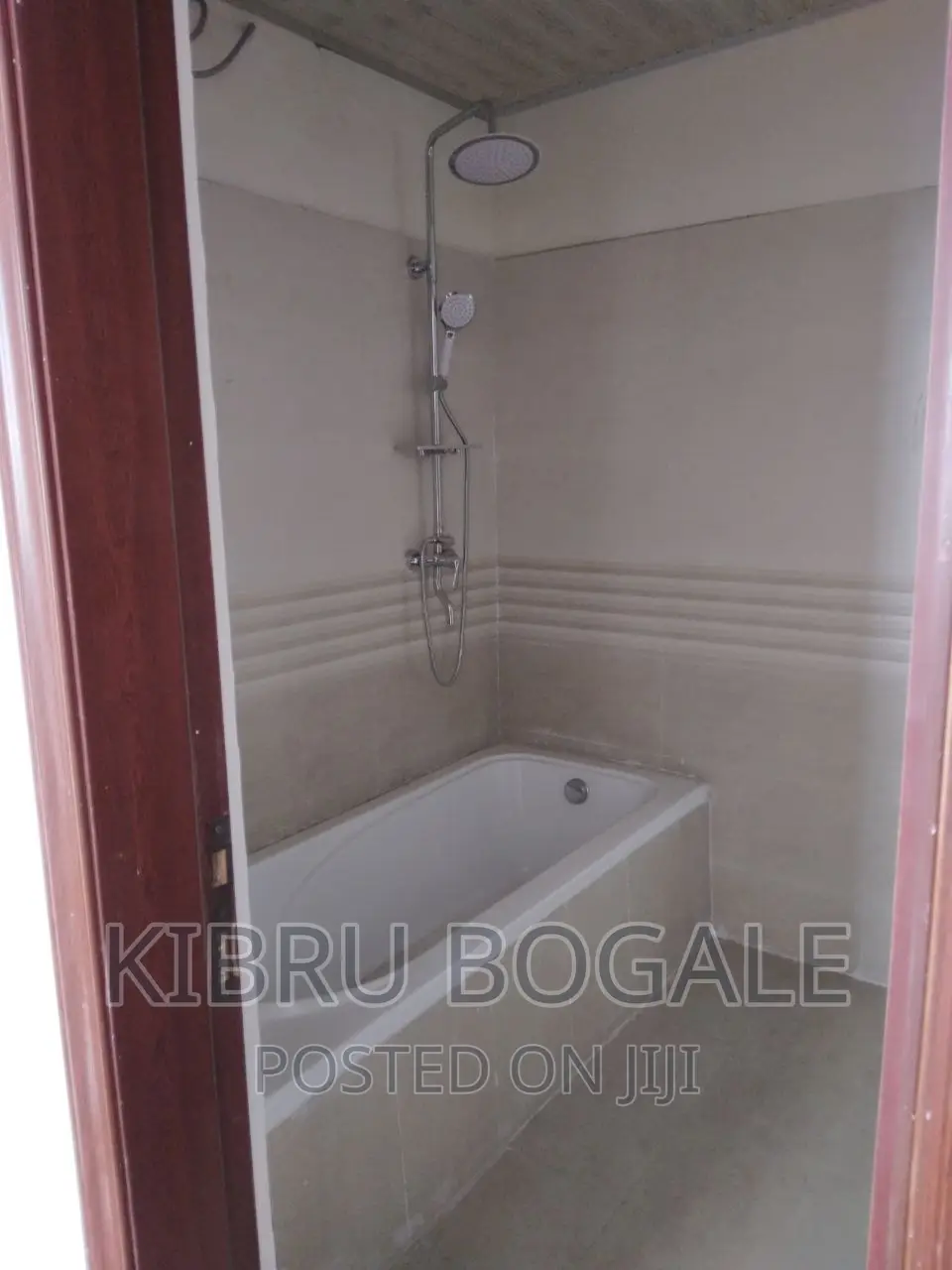 3bdrm Apartment in Figa, Bole for sale