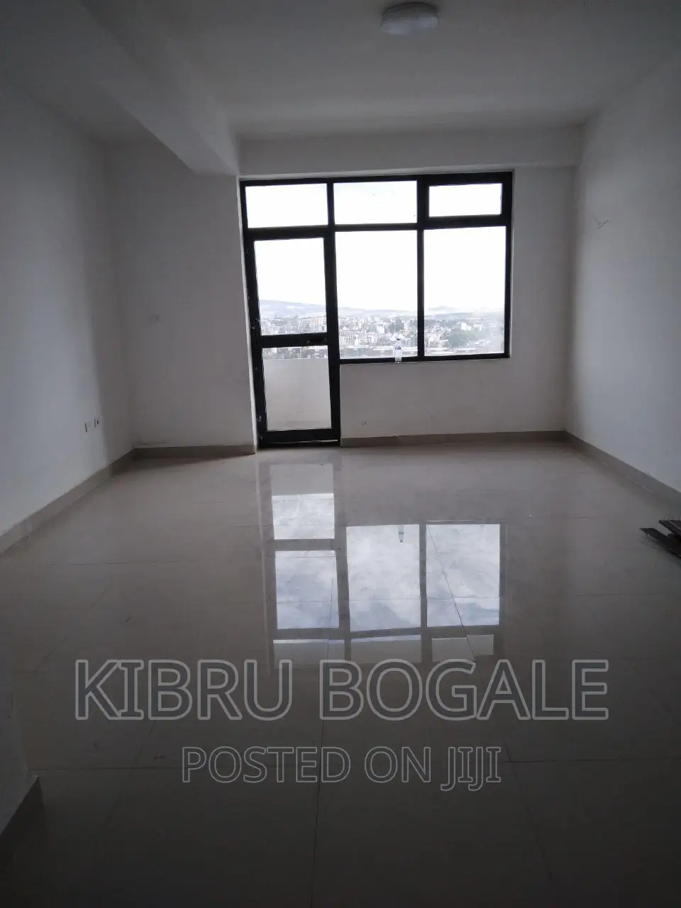 3bdrm Apartment in Figa, Bole for sale