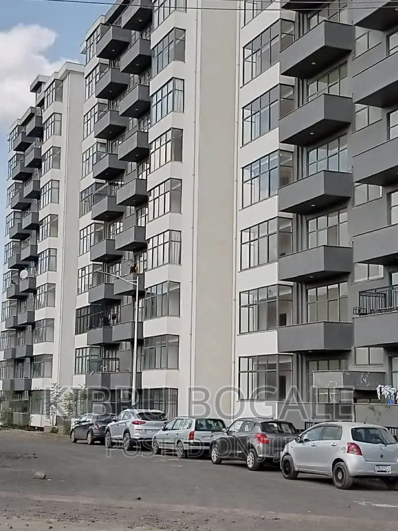 3bdrm Apartment in Figa, Bole for sale