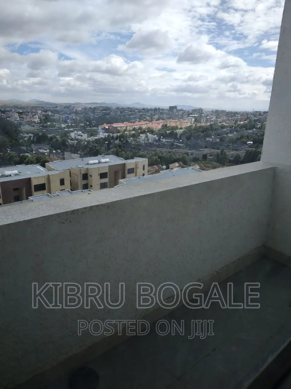 3bdrm Apartment in Figa, Bole for sale