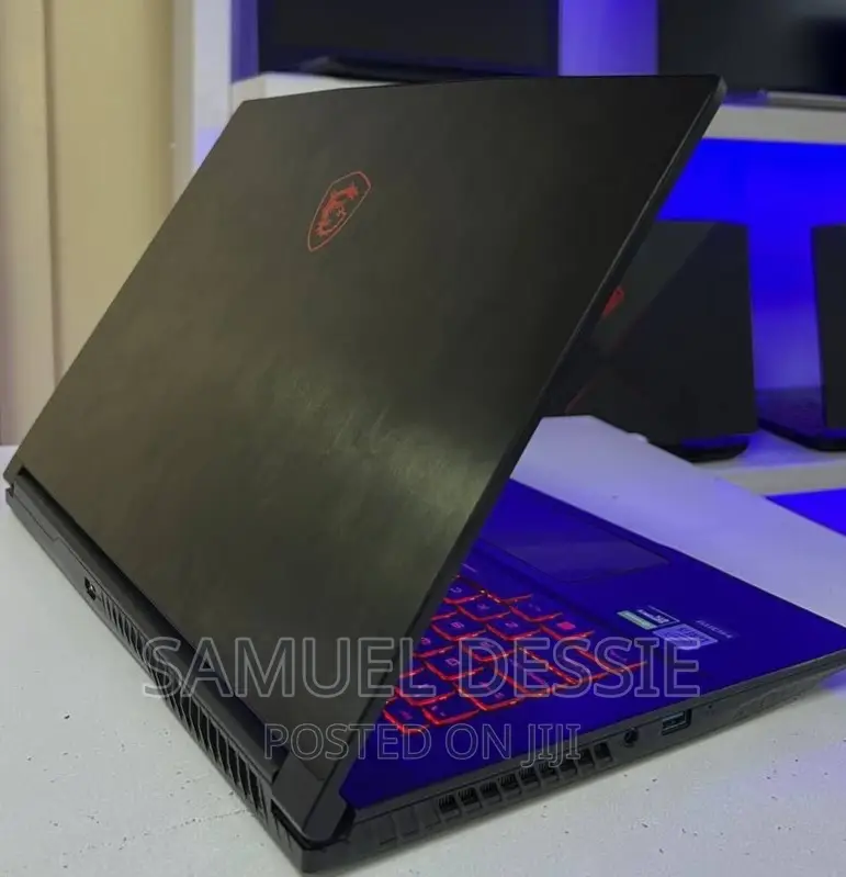 New Laptop MSI GF63 8GB Intel Core I5 SSD 512GB
