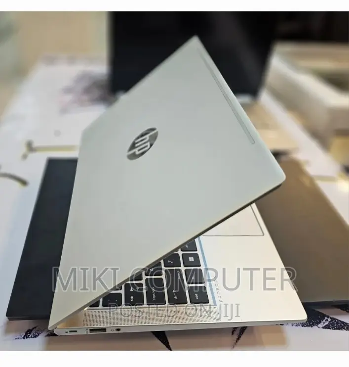 New Laptop HP EliteBook 840 8GB Intel Core I5 SSD 512GB