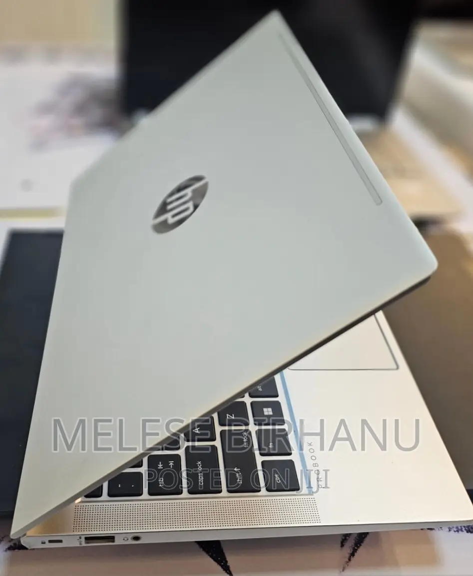 New Laptop HP 8GB Intel Core I5 SSD 512GB