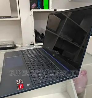 New Laptop HP Pavilion 15 8GB AMD Ryzen 5 SSD 512GB