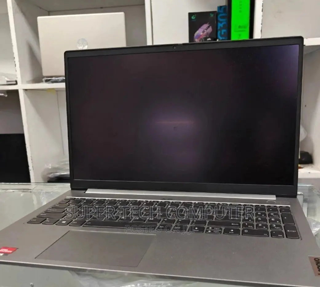 New Laptop Lenovo ThinkBook 15 16GB AMD Ryzen 7 SSD 512GB