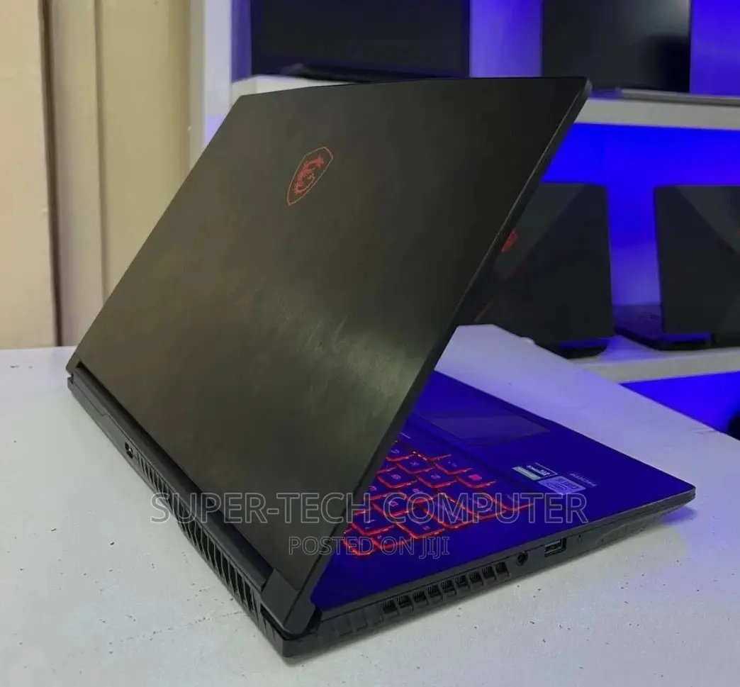 New Laptop MSI GF63 8GB Intel Core I5 SSD 512GB
