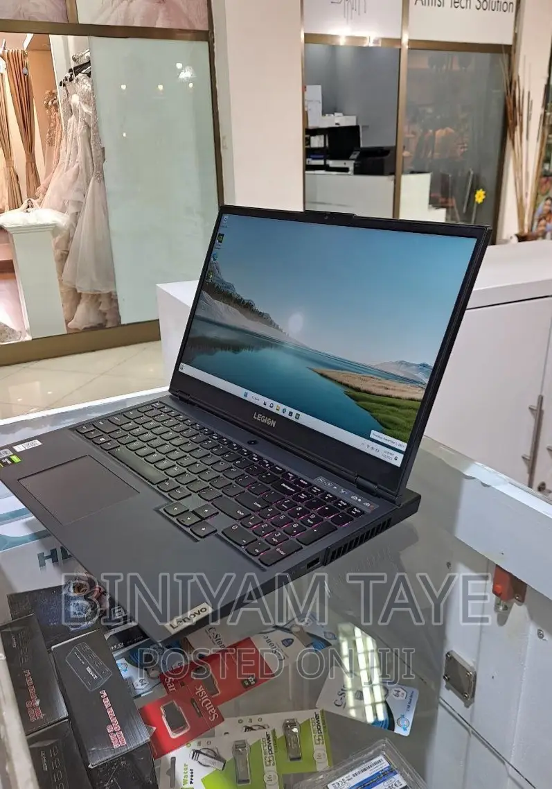 New Laptop Lenovo Legion 5 16GB Intel Core I7 SSD 512GB