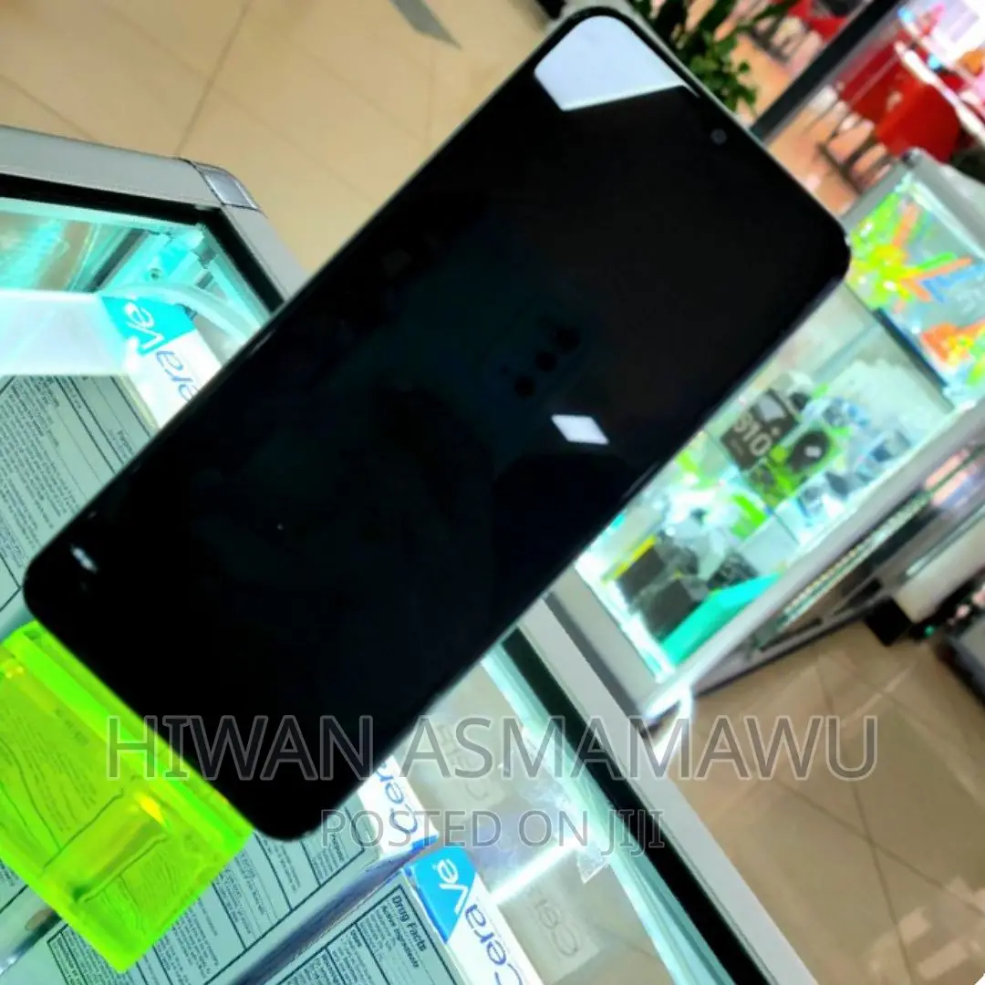 New Samsung Galaxy M13 128 GB Gold