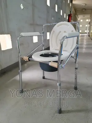 Aged Care Chair/Commode Chair/Commode Chair/Commode Chair/
