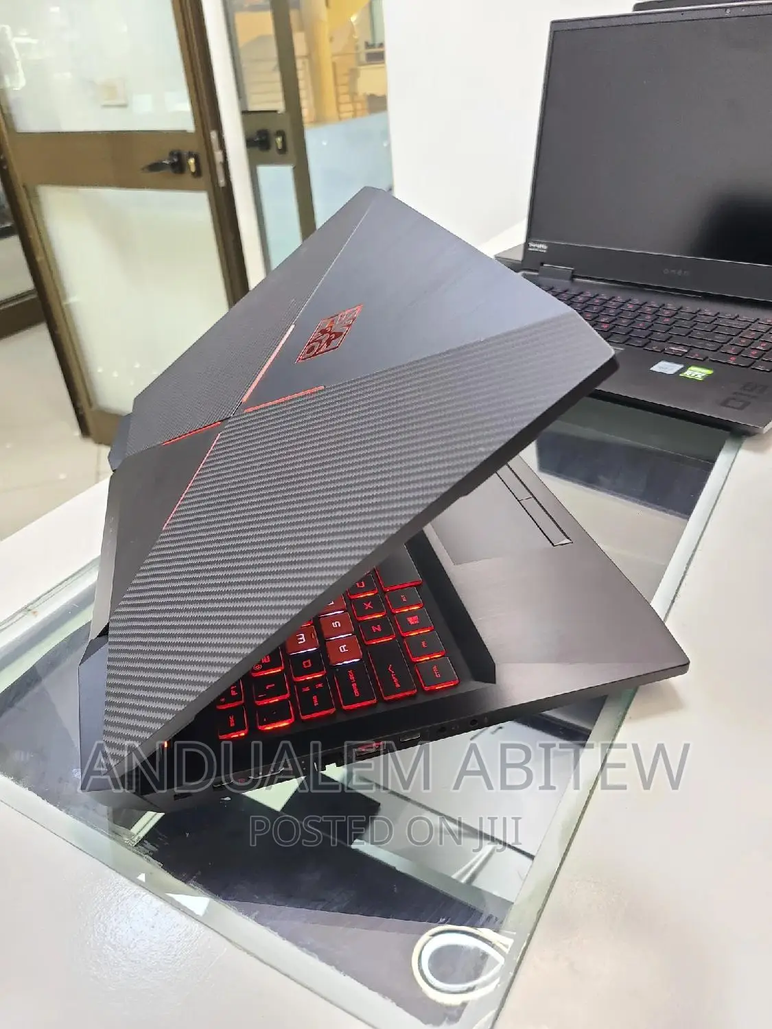 New Laptop HP Omen X 8GB Intel Core I5 SSHD+SSD 1T