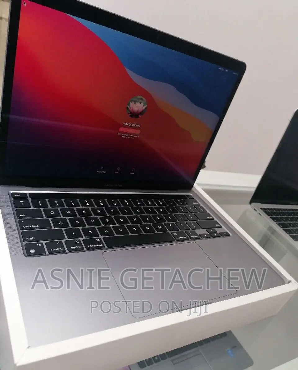 New Laptop Apple MacBook Air 2020 M1 8GB Intel Core I5 SSD 256GB