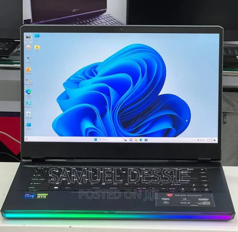 New Laptop MSI GE66 Raider 16GB Intel Core I7 SSD 1T