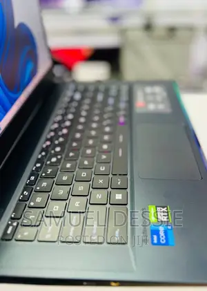 New Laptop MSI GE66 Raider 16GB Intel Core I7 SSD 1T