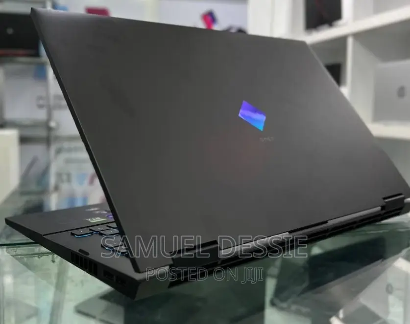 New Laptop HP Omen 17 16GB Intel Core I7 SSD 1T