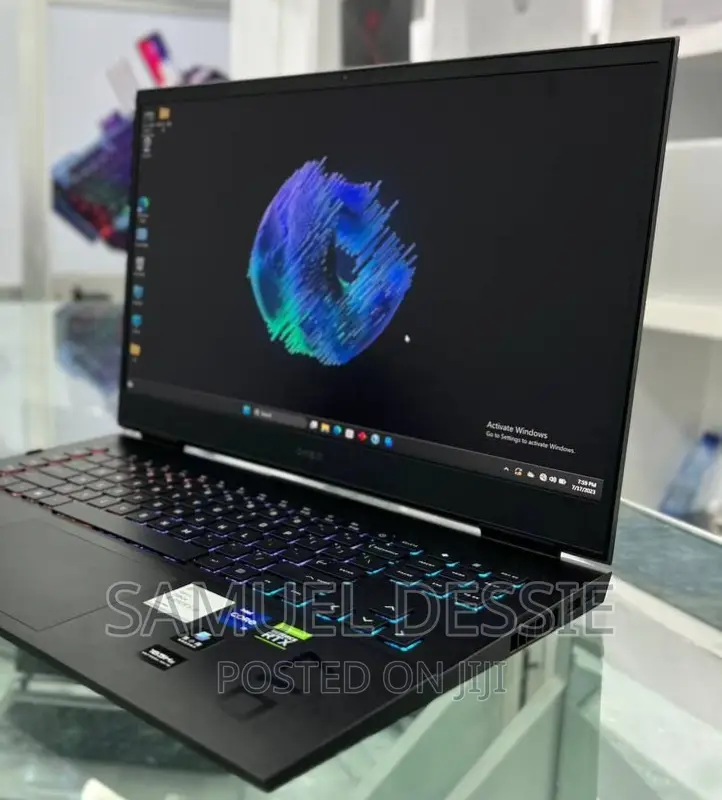 New Laptop HP Omen 17 16GB Intel Core I7 SSD 1T