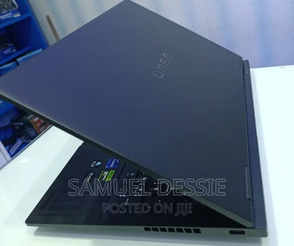 New Laptop HP Omen 16 16GB Intel Core I7 SSD 1T