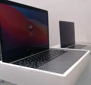 New Laptop Apple MacBook Pro 2020 M1 8GB Apple M1 Pro SSD 256GB