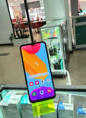 New Samsung Galaxy M13 128 GB