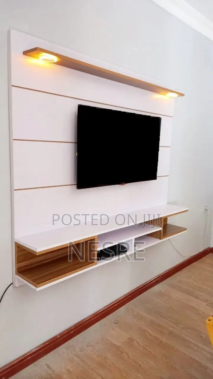 ውብ እና ማራኪ ቲቪ ስታንዶች