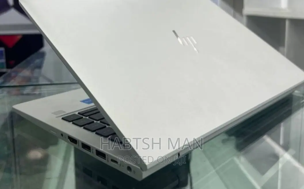 New Laptop HP EliteBook 840 G8 16GB Intel Core I7 SSD 512GB