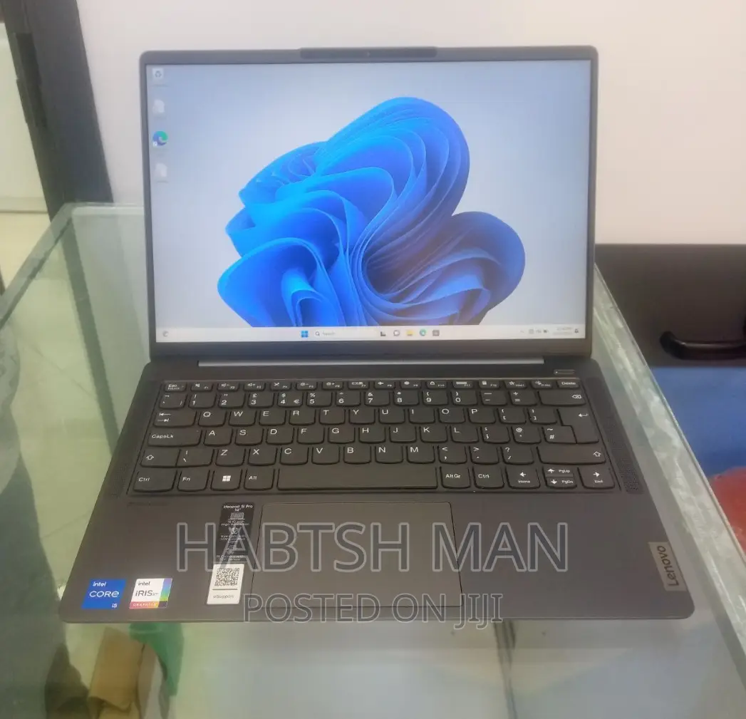 New Laptop Lenovo IdeaPad Z710 8GB Intel Core I5 SSD 512GB