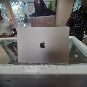 New Laptop Apple MacBook Pro 2021 M1 16GB Intel Core i7 SSD 512GB