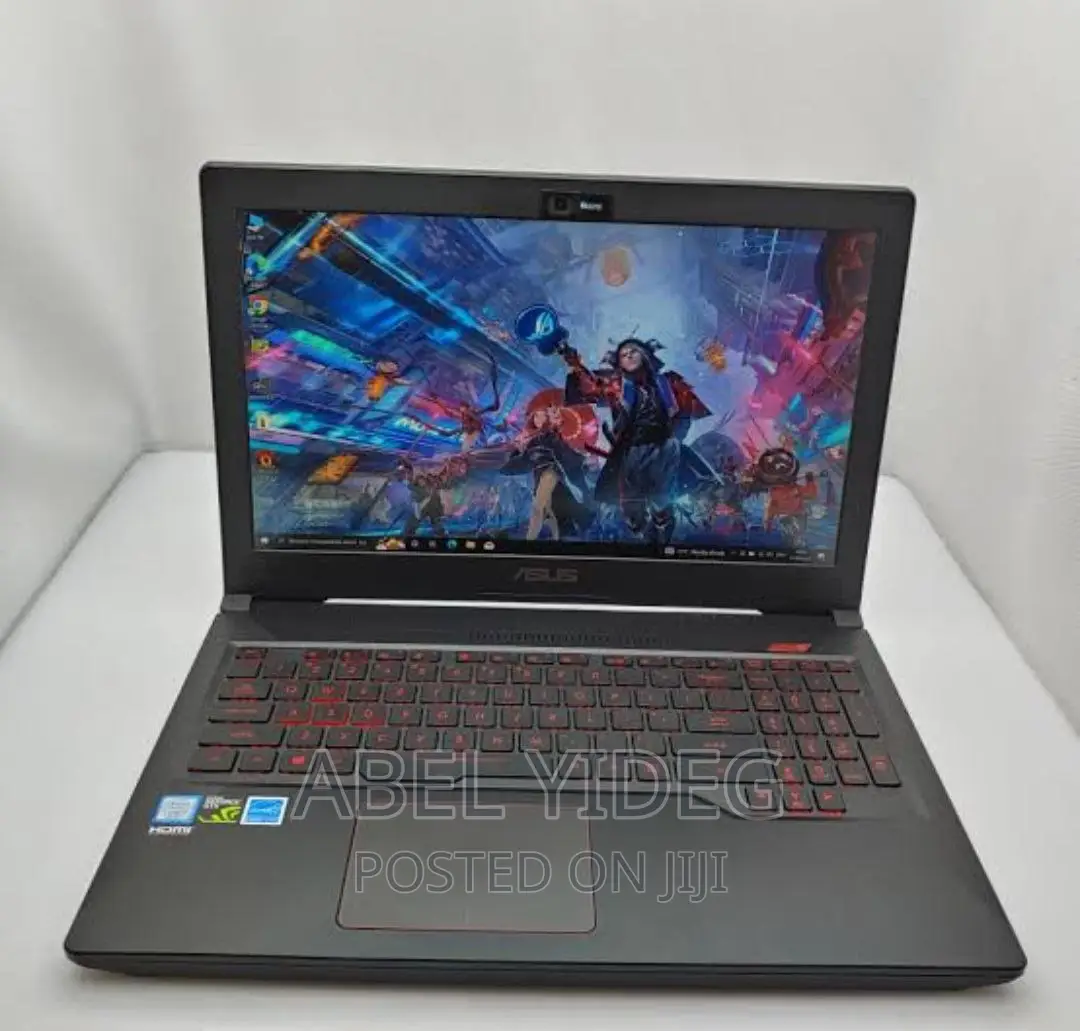 New Laptop Asus 8GB Intel Core I7 HDD 1T