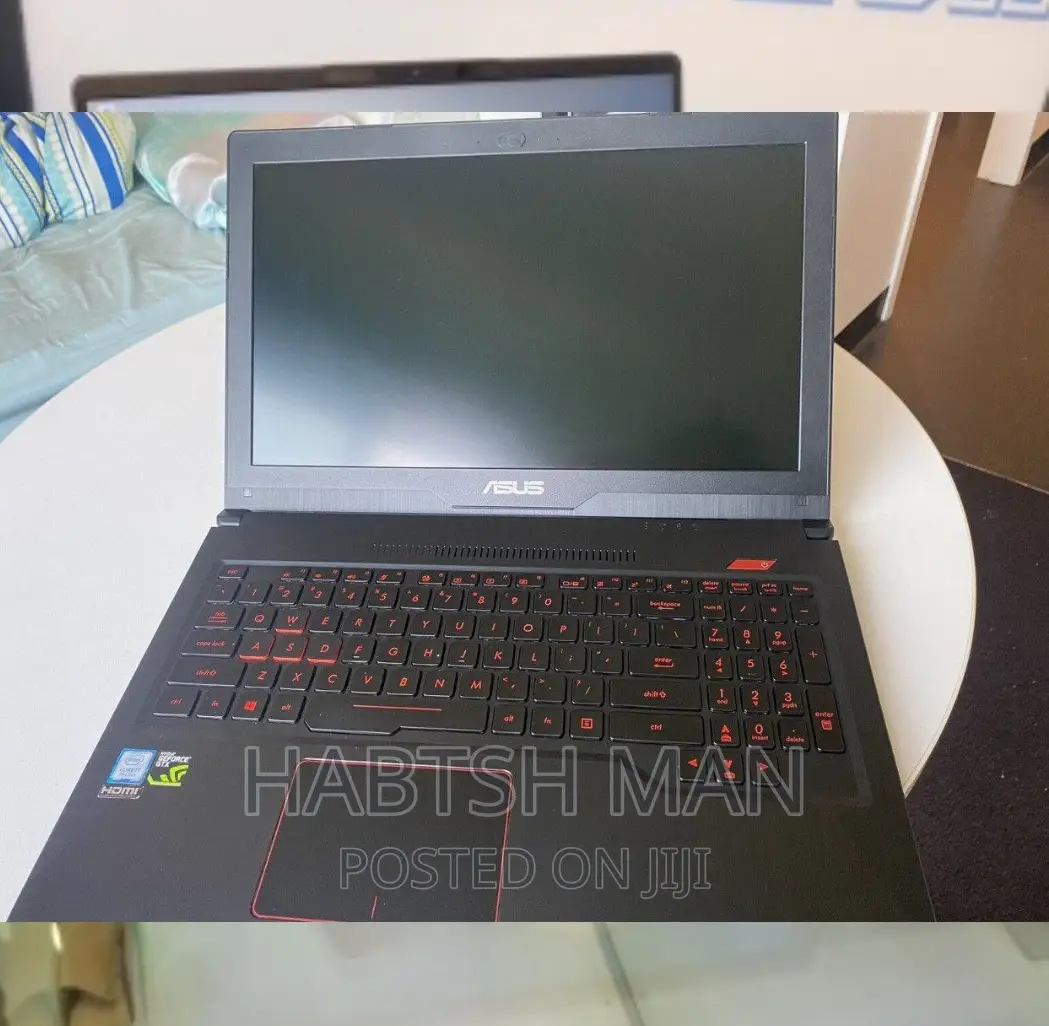 New Laptop Asus ROG Strix G15 8GB Intel Core I7 HDD+SSD 1T