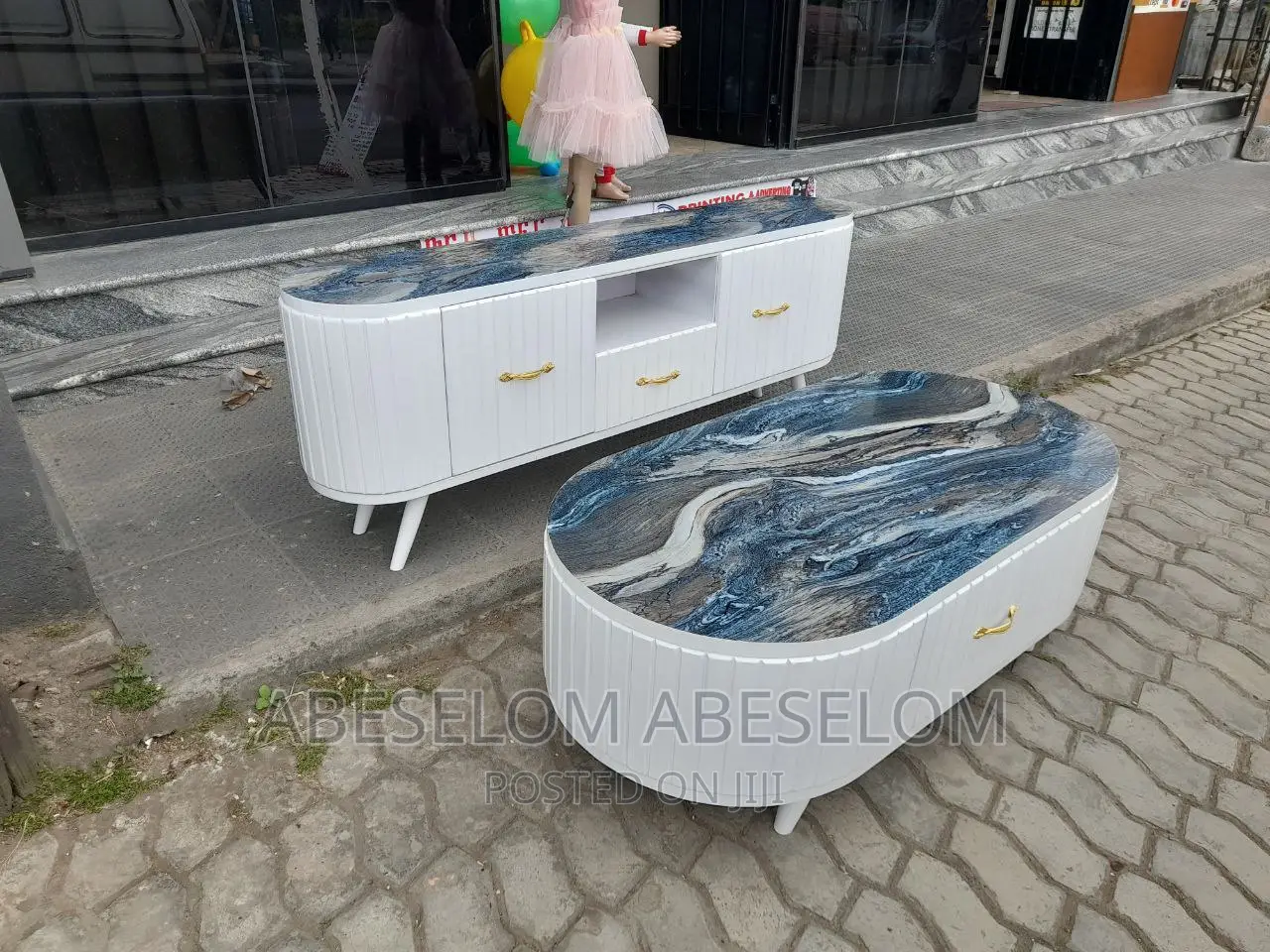 1,50 ቲቪ እስታንድ እና የሶፈ ቴብል